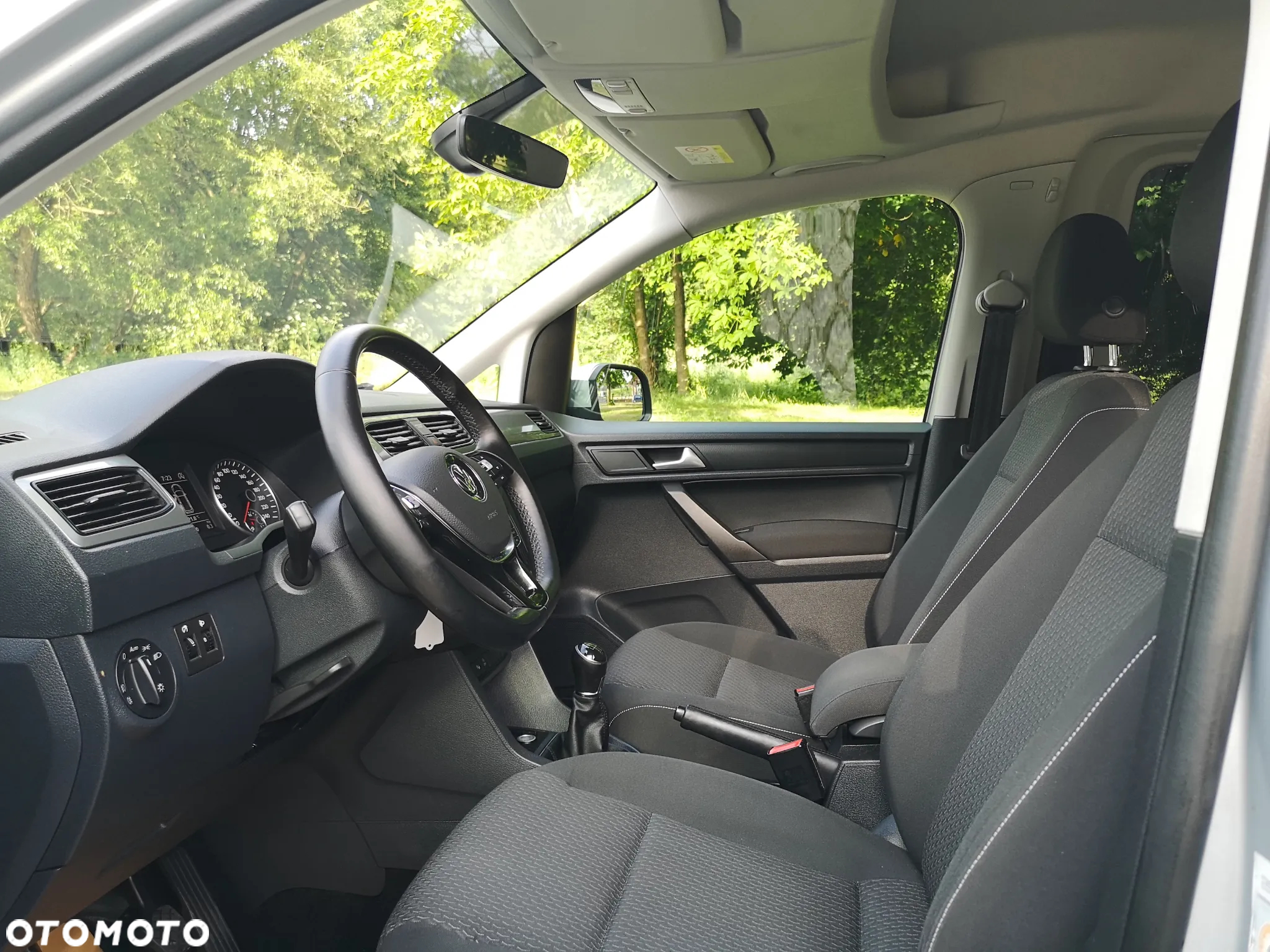 Volkswagen Caddy - 17