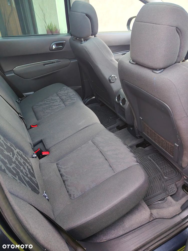 Peugeot 3008 - 19