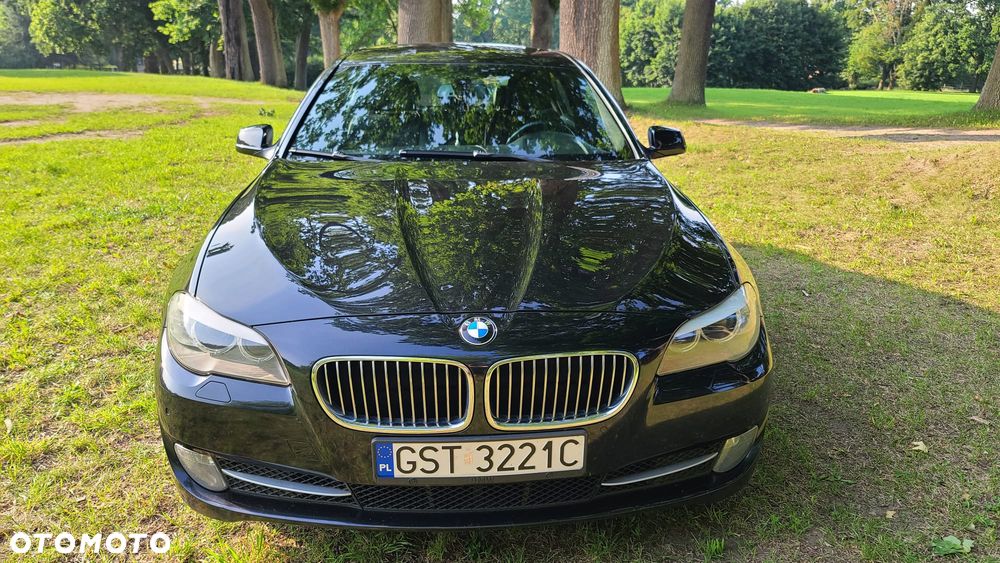 BMW Seria 5 520d - 14