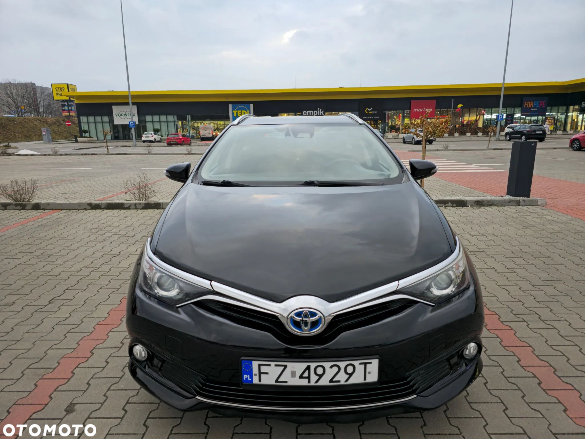 Toyota Auris 1.8 VVT-i Hybrid Automatik Comfort - 1