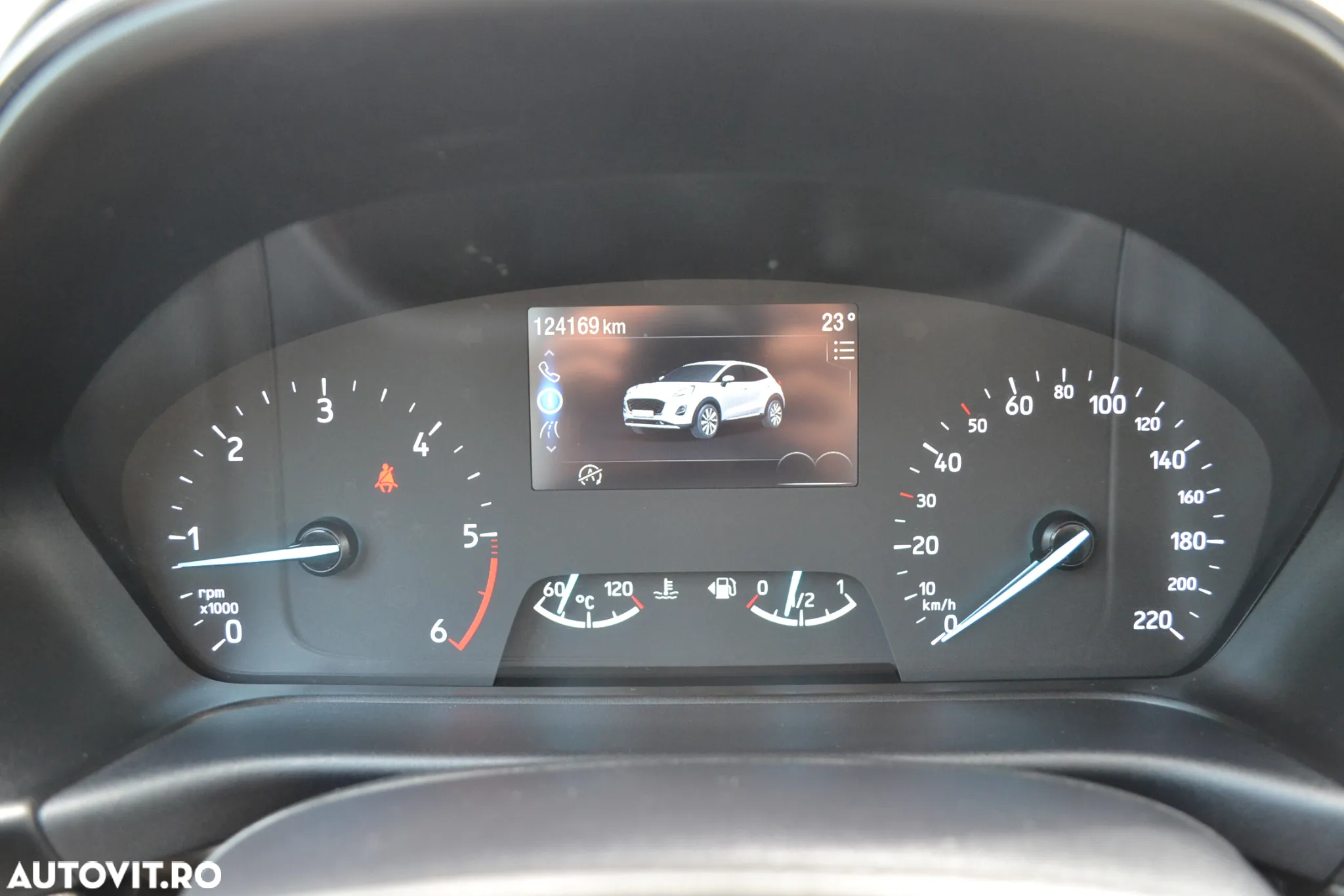 Ford Puma 1.5 EcoBlue Titanium - 14