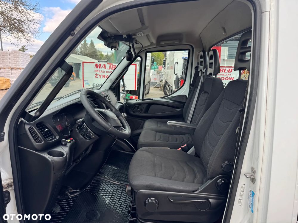 Iveco DAILY - 22