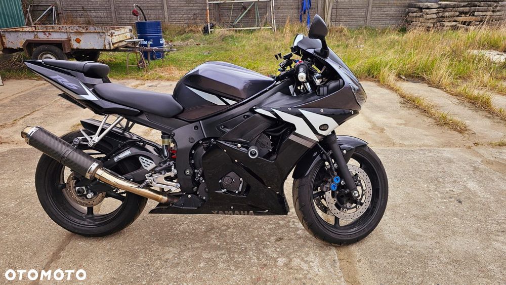 Yamaha R6 - 2