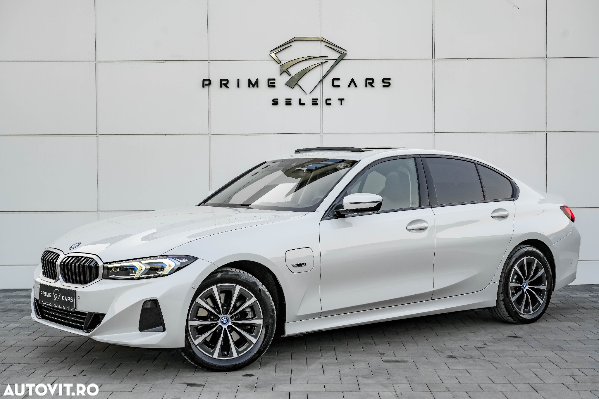 BMW Seria 3 320e Aut. Sport Line - 24