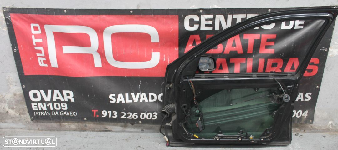 Porta da Frente do Lado Direito Volkswagen Golf IV - 2