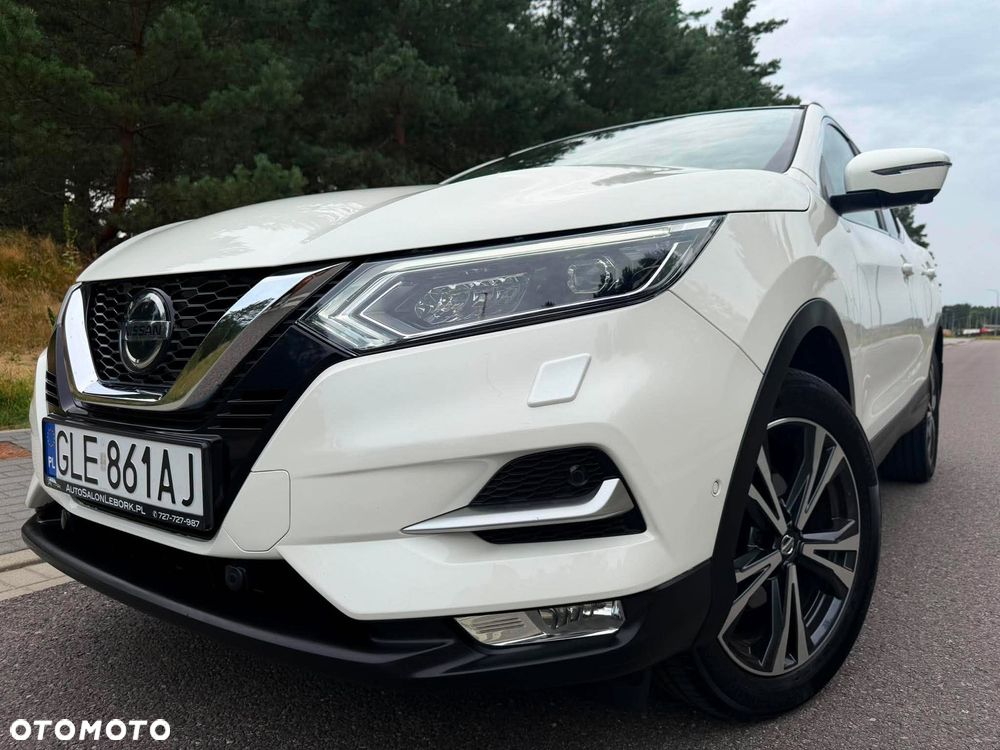 Nissan Qashqai 1.3 DIG-T Tekna - 1