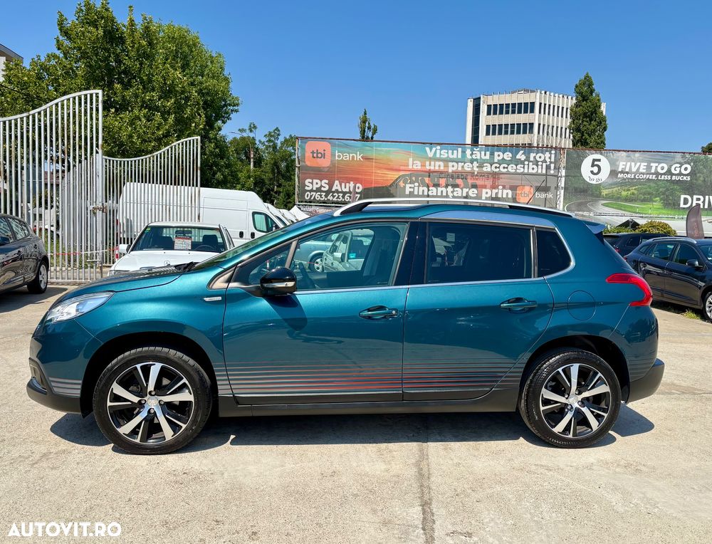 Peugeot 2008 - 11
