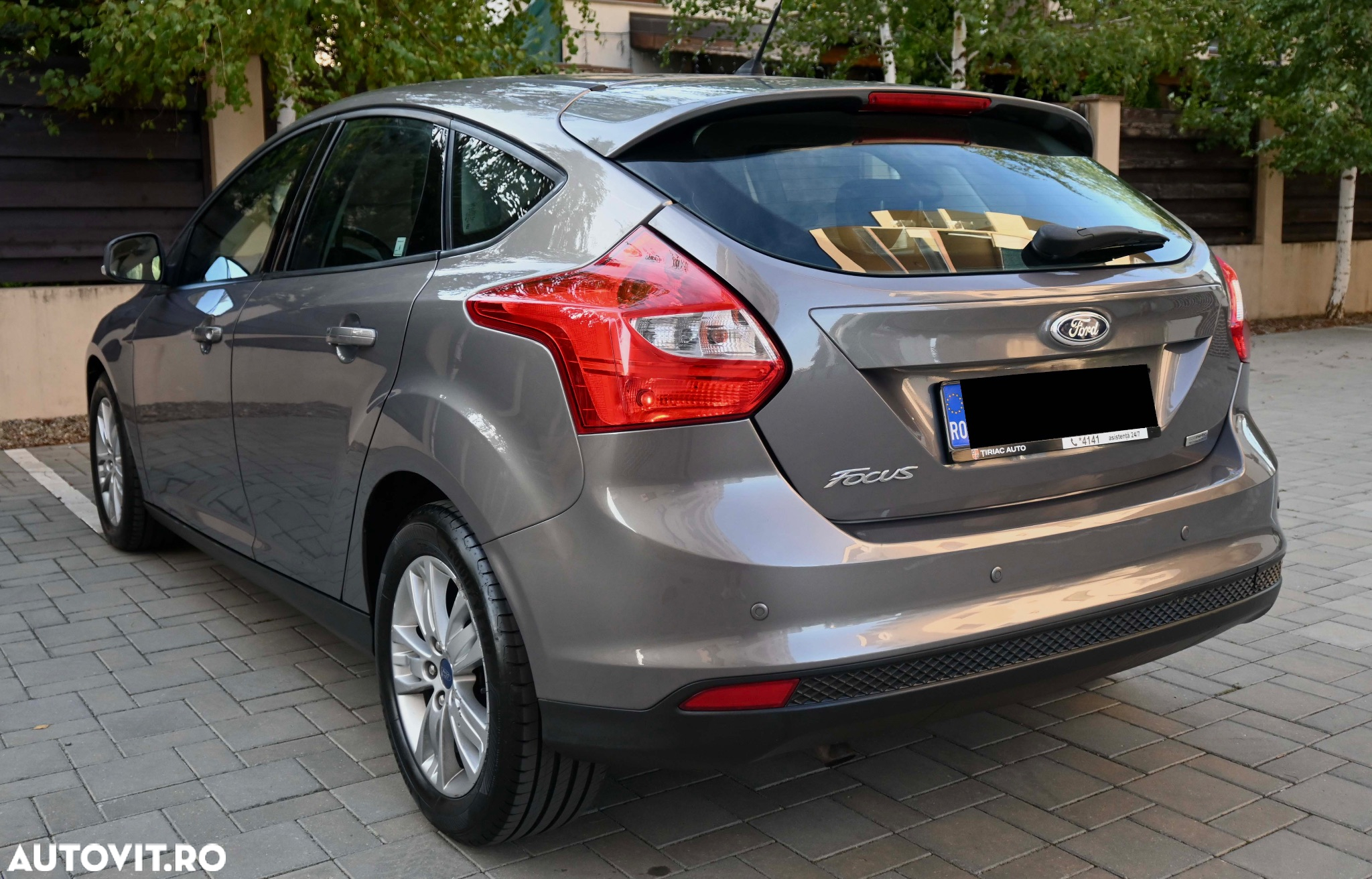 Ford Focus - 22