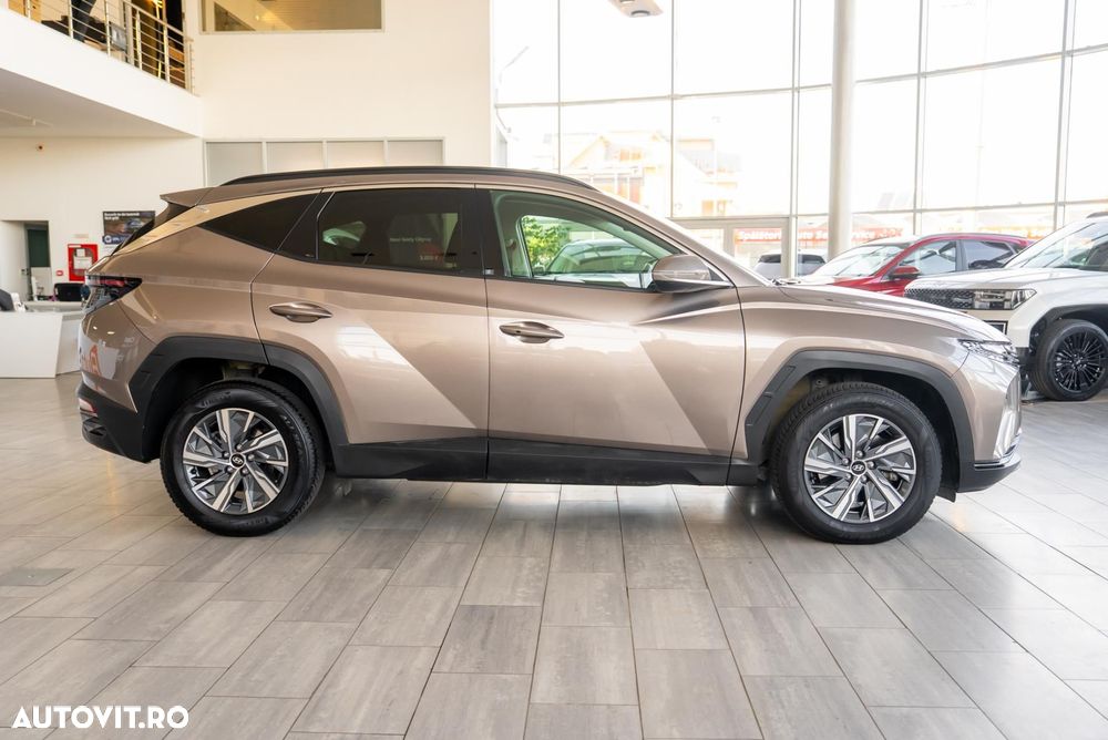 Hyundai Tucson 1.6 T-GDi HEV 2WD Advantage - 8