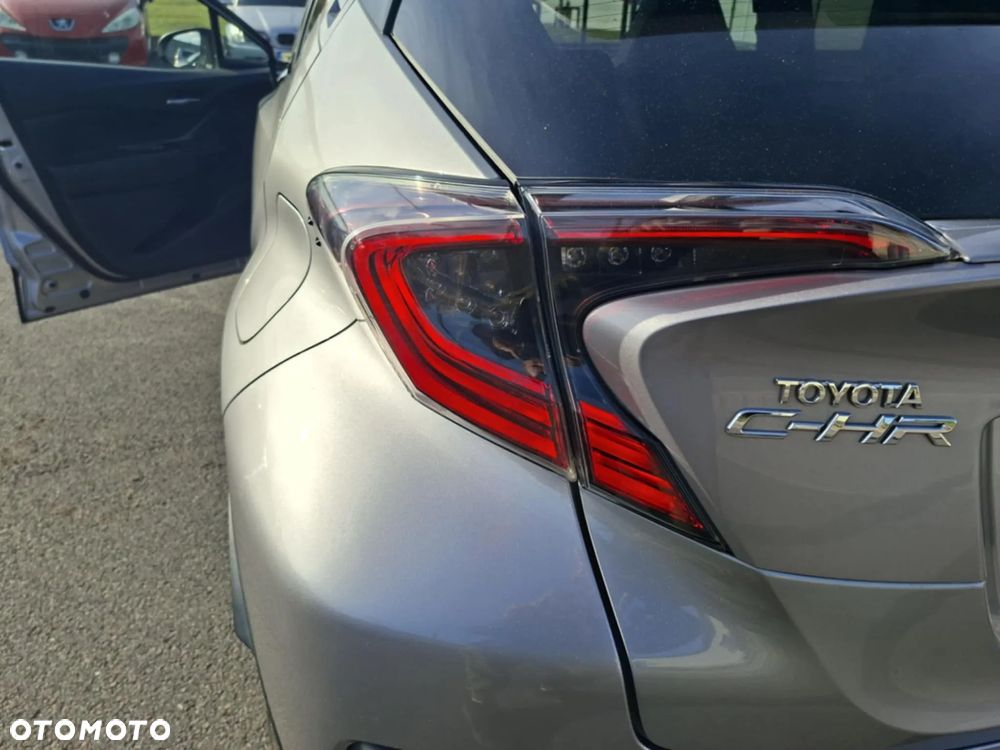 Toyota C-HR 1.8 Hybrid Premium - 17