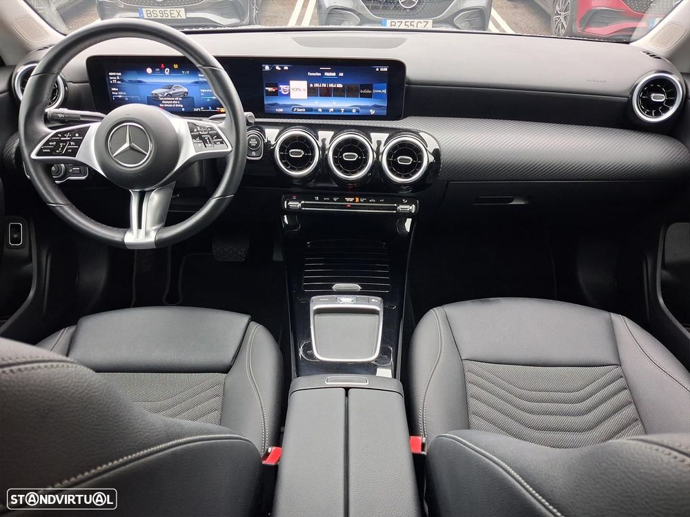 Mercedes-Benz CLA 180 d Style Plus Aut. - 17