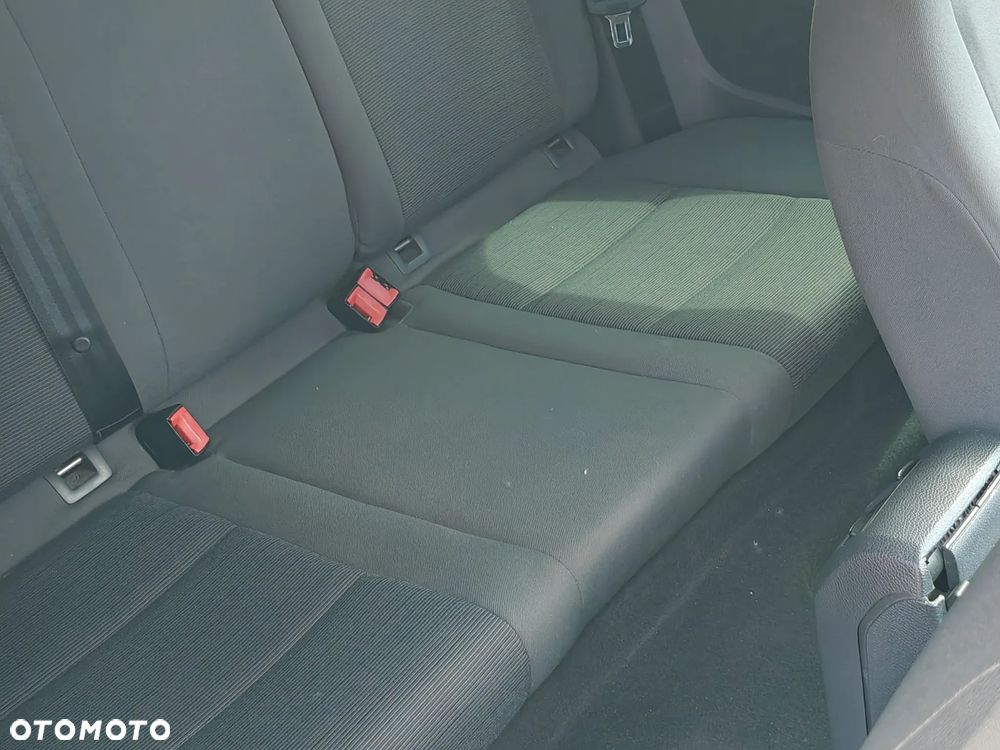 Volkswagen Golf 1.4 FSI Comfortline - 8