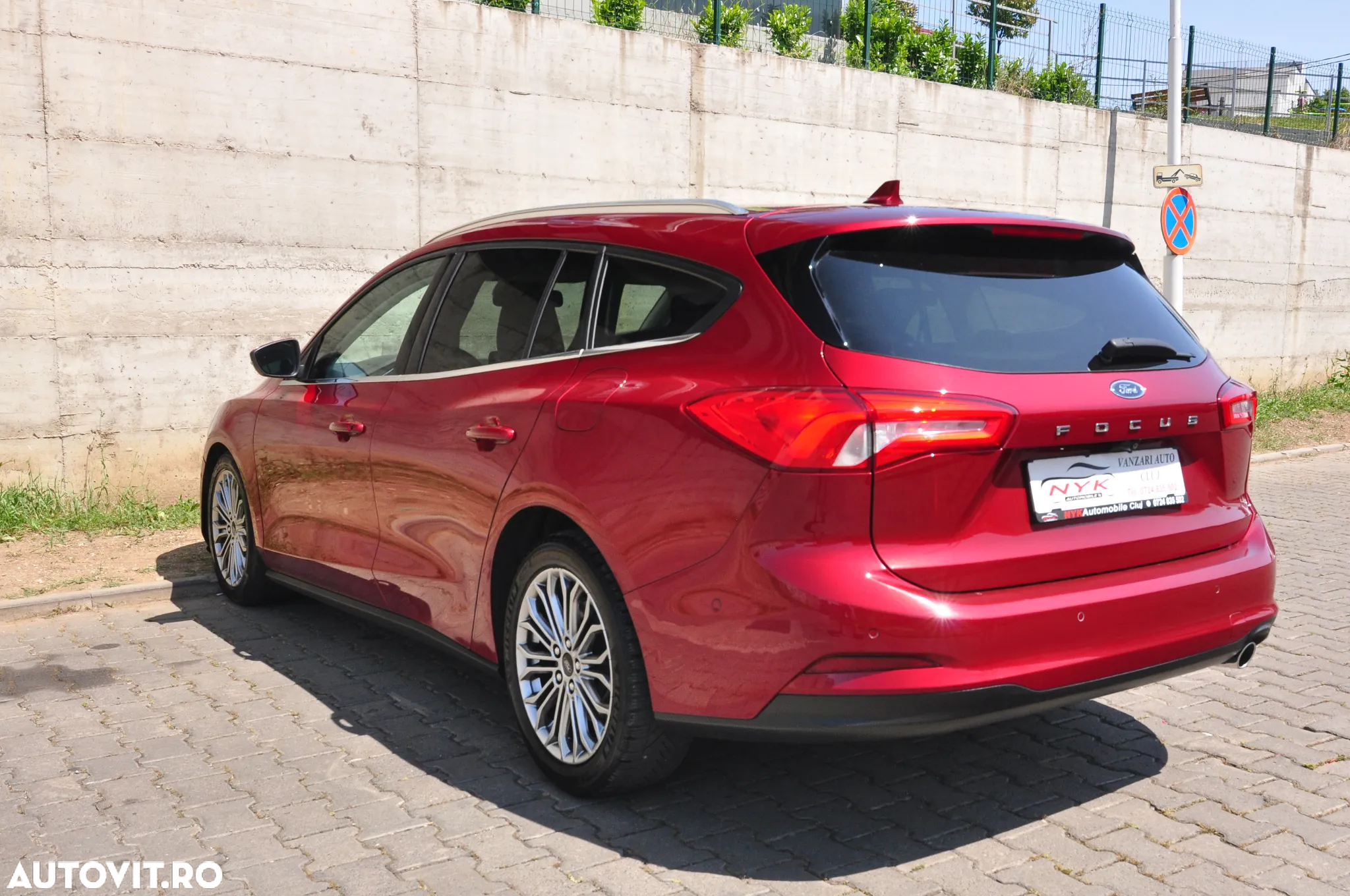 Ford Focus 1.5 EcoBlue Start-Stopp-System TITANIUM - 4