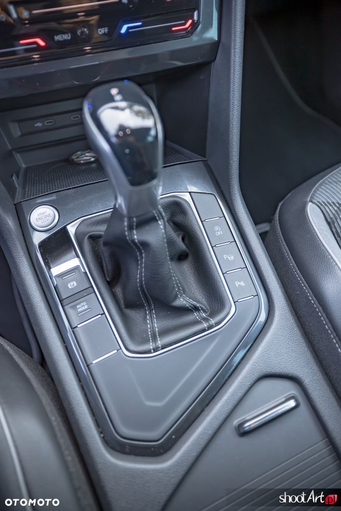 Volkswagen Tiguan - 23