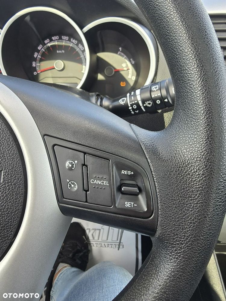 Kia Venga - 26