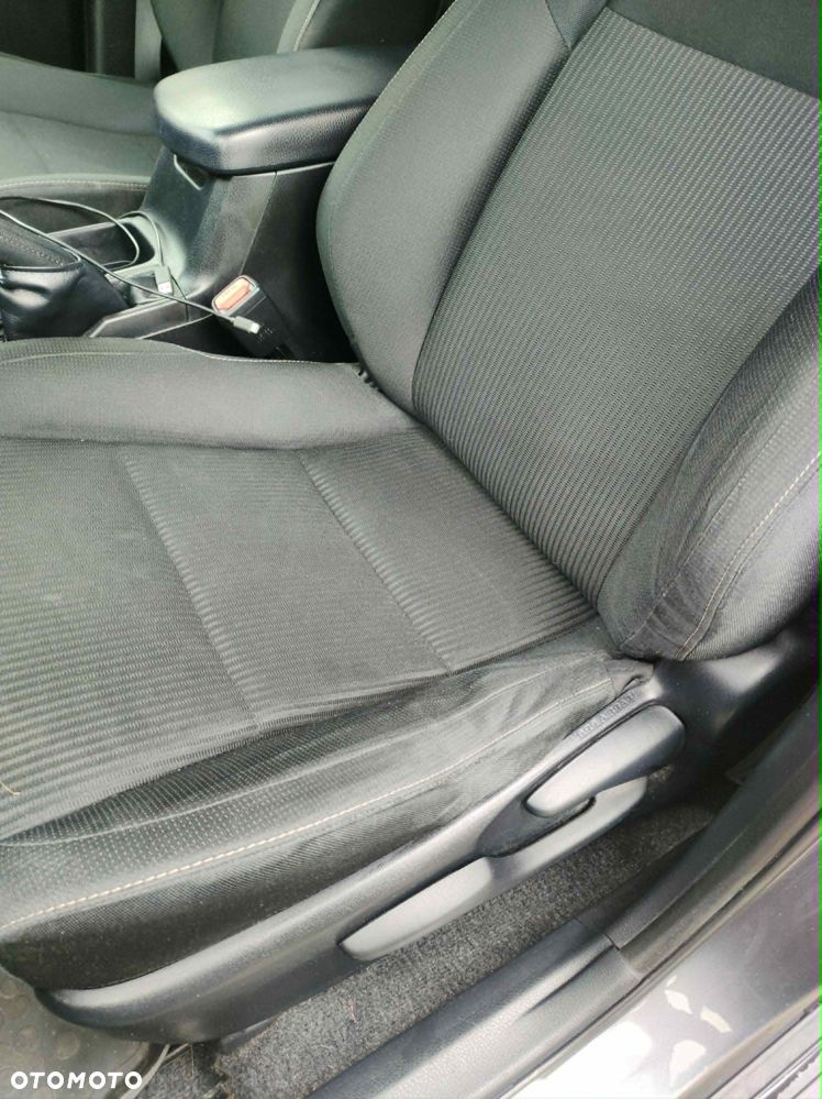 Toyota RAV4 - 9