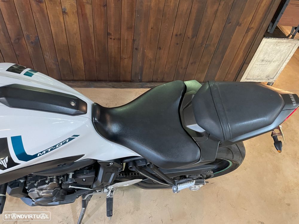 Yamaha MT-07 Akrapovic 55kw - 4