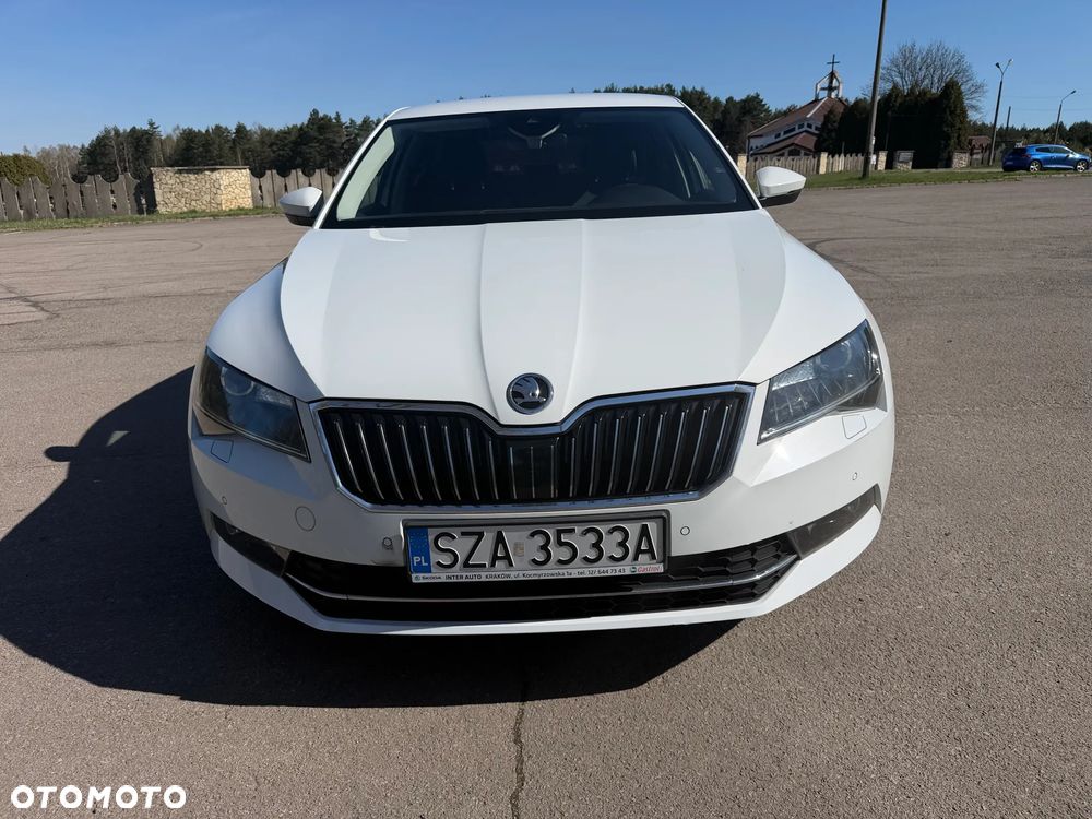 Skoda Superb 2.0 TDI 4x4 Ambition DSG - 2