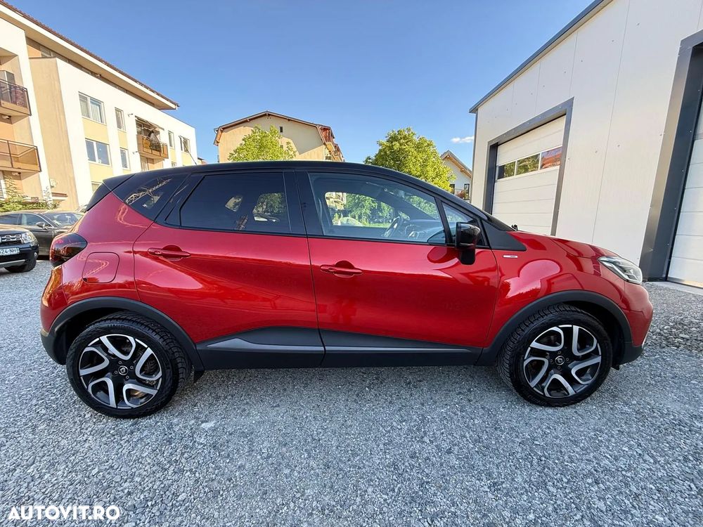 Renault Captur TCe 150 EDC GPF BOSE EDITION - 12
