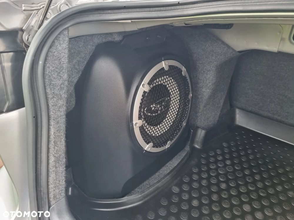 Mitsubishi Lancer - 15