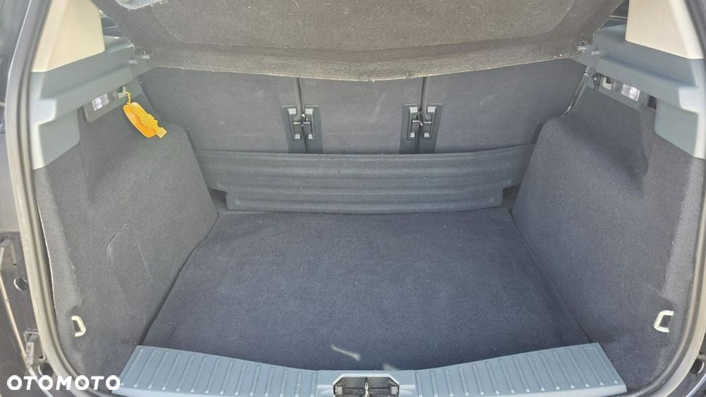 Ford C-MAX - 21