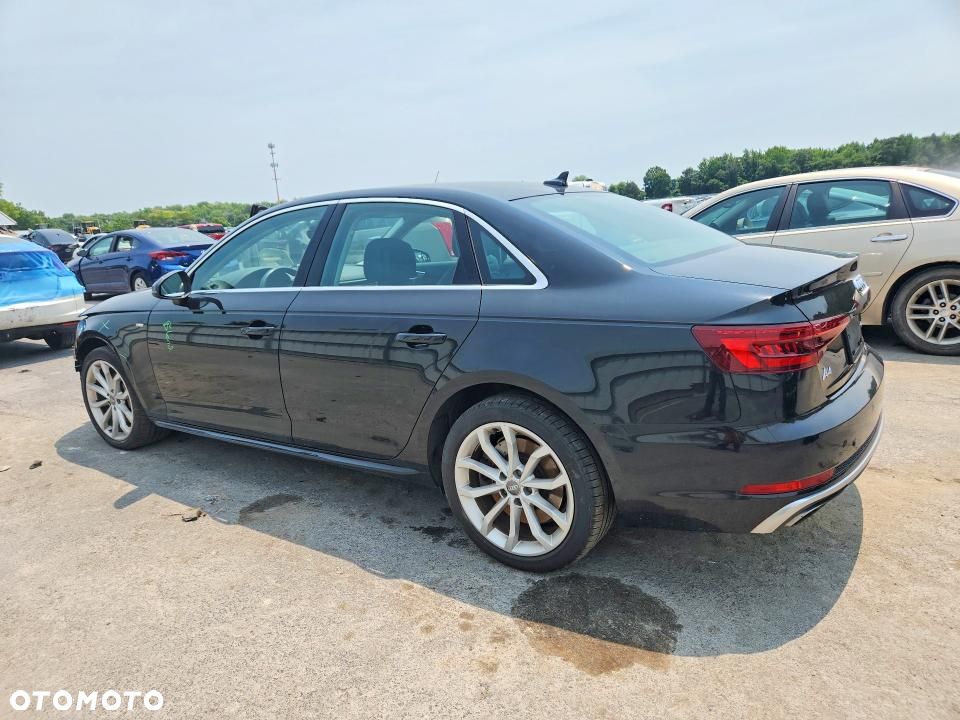 Audi A4 Limousine - 3