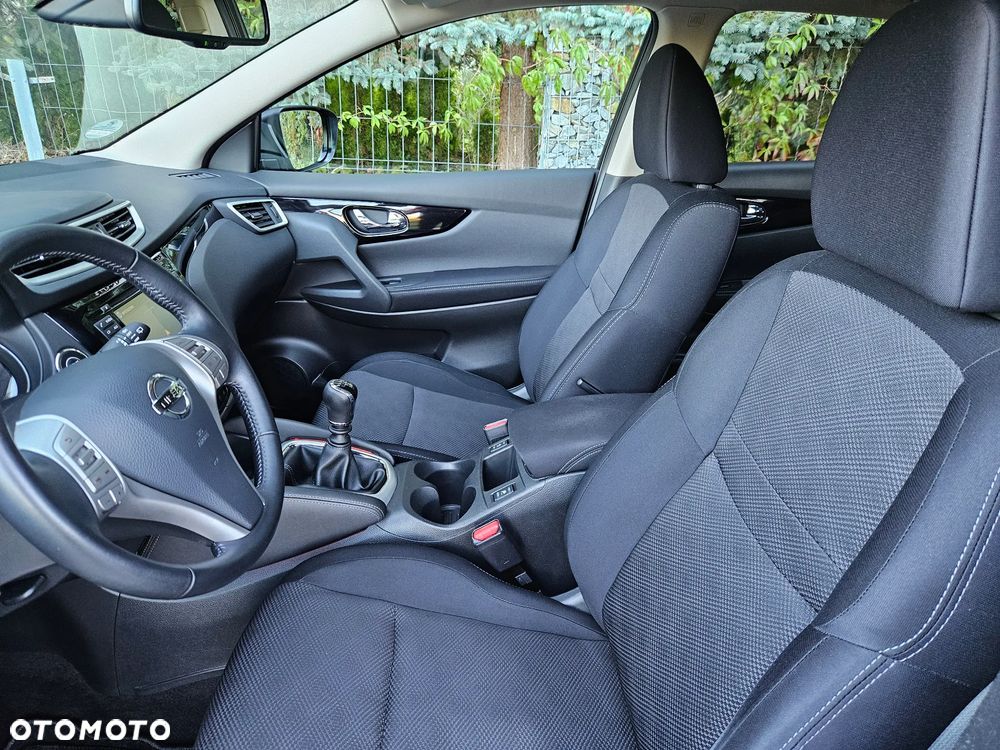 Nissan Qashqai 1.2 DIG-T N-Connecta - 22