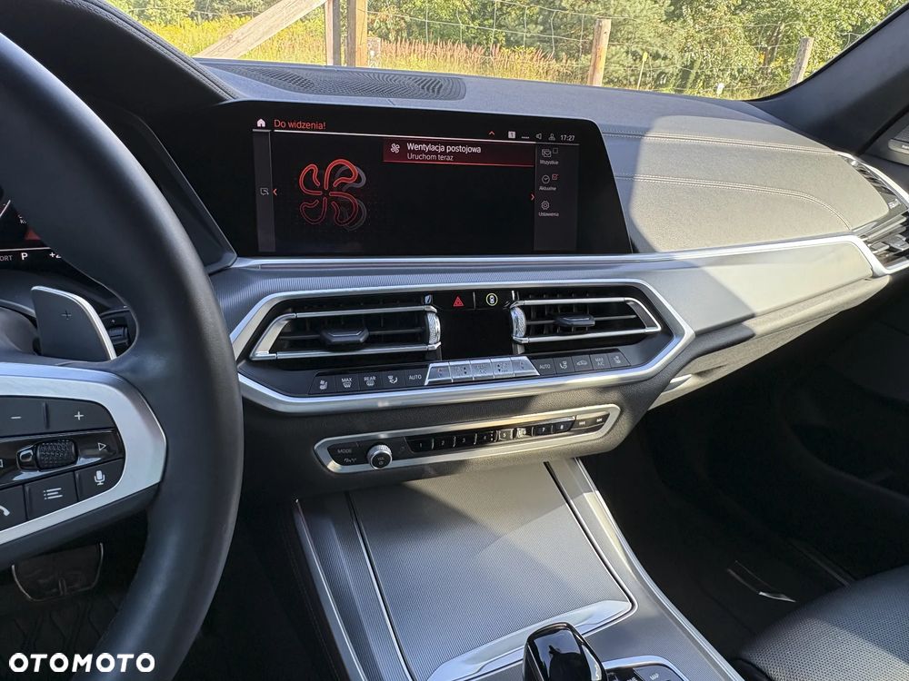 BMW X5 xDrive25d - 11