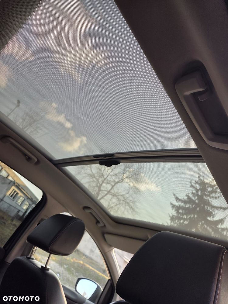 Ford Kuga 2.0 TDCi 4x4 Titanium - 9