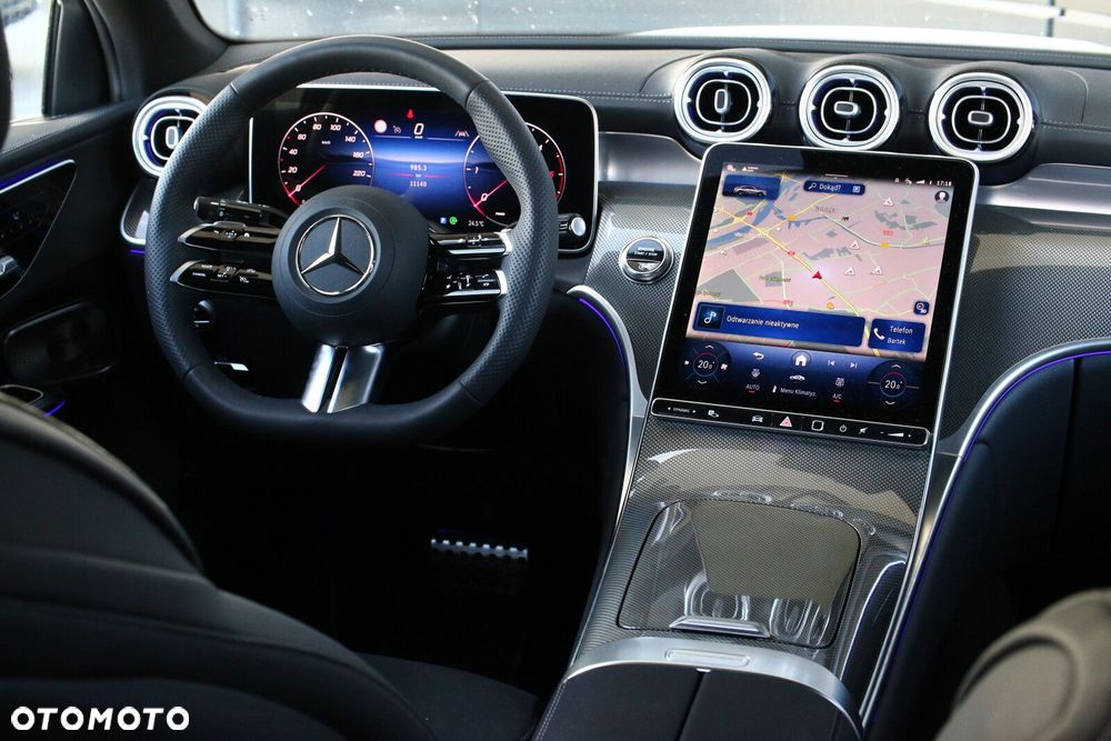 Mercedes-Benz GLC - 12