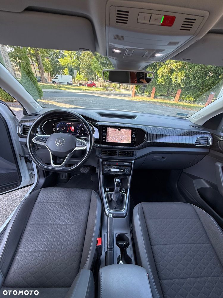 Volkswagen T-Cross 1.5 TSI ACT Style DSG - 17