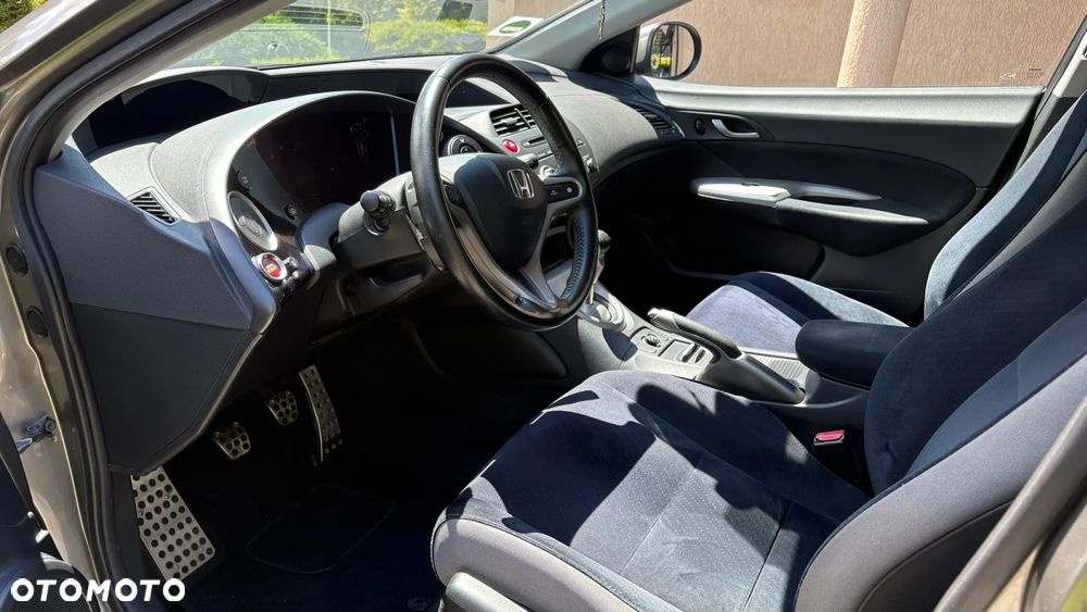 Honda Civic 1.4 Base - 6