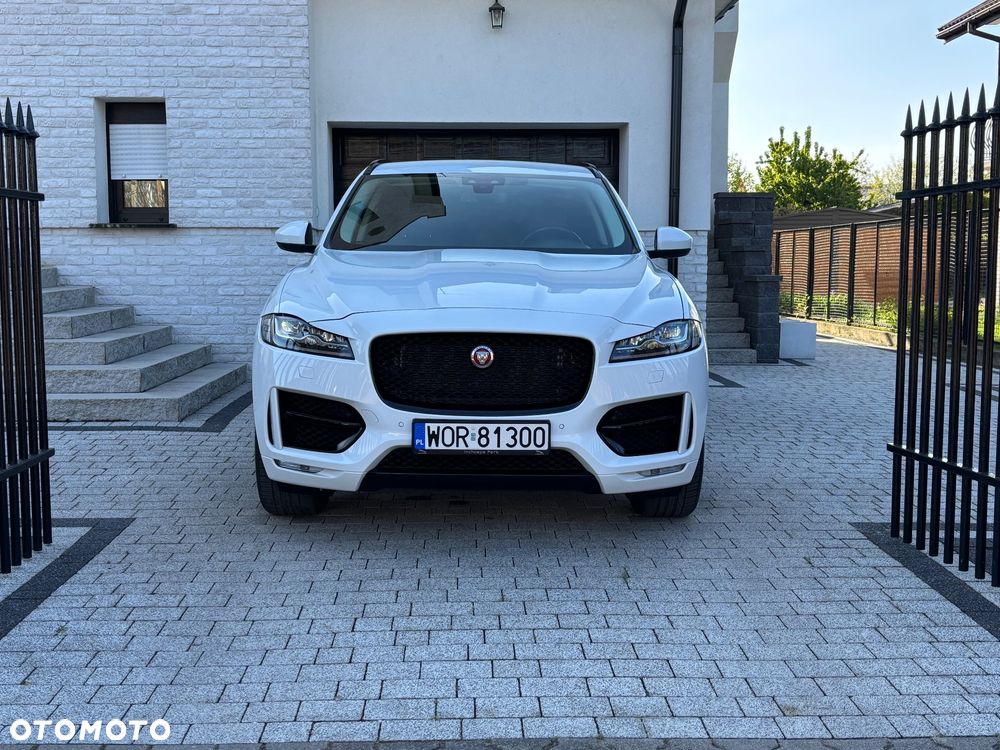 Jaguar F-Pace 2.0 i4D AWD R-Sport - 4
