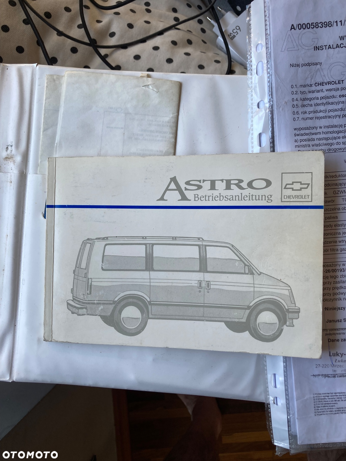 Chevrolet Astro 4.3i V6 - 12