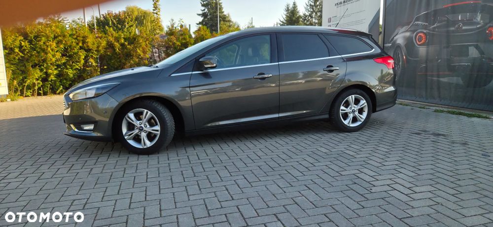 Ford Focus Turnier 1.0 EcoBoost Start-Stopp-System TITANIUM X - 7