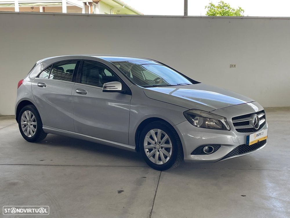 Mercedes-Benz A 180 (BlueEFFICIENCY) Urban - 7