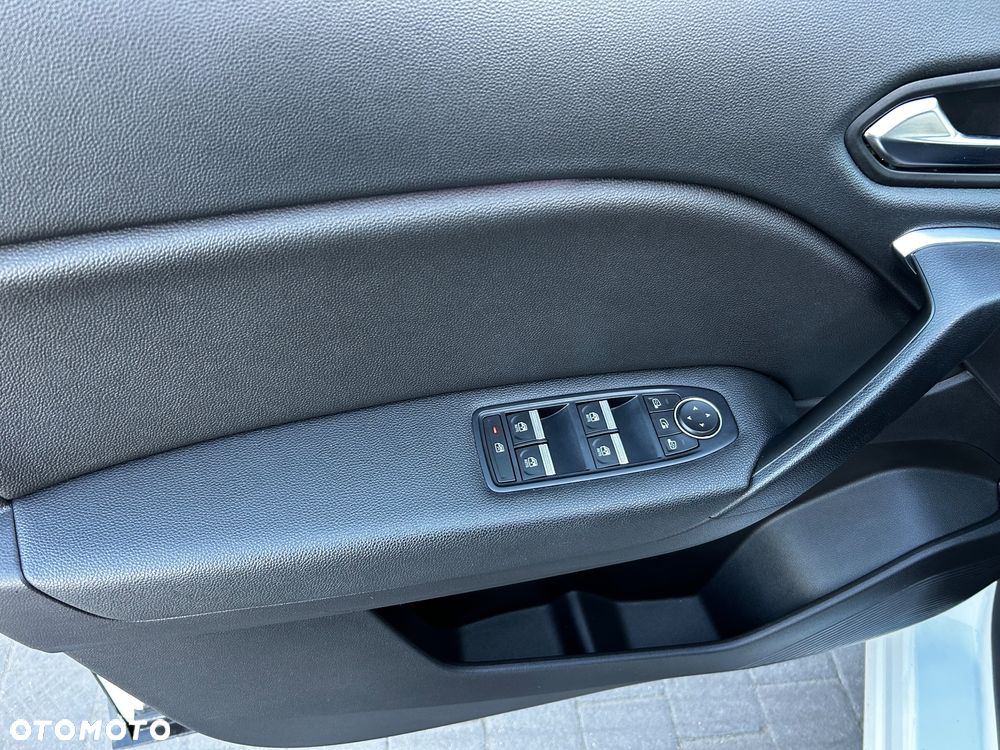 Renault Captur 1.6 E-TECH Plug-In Intens - 31