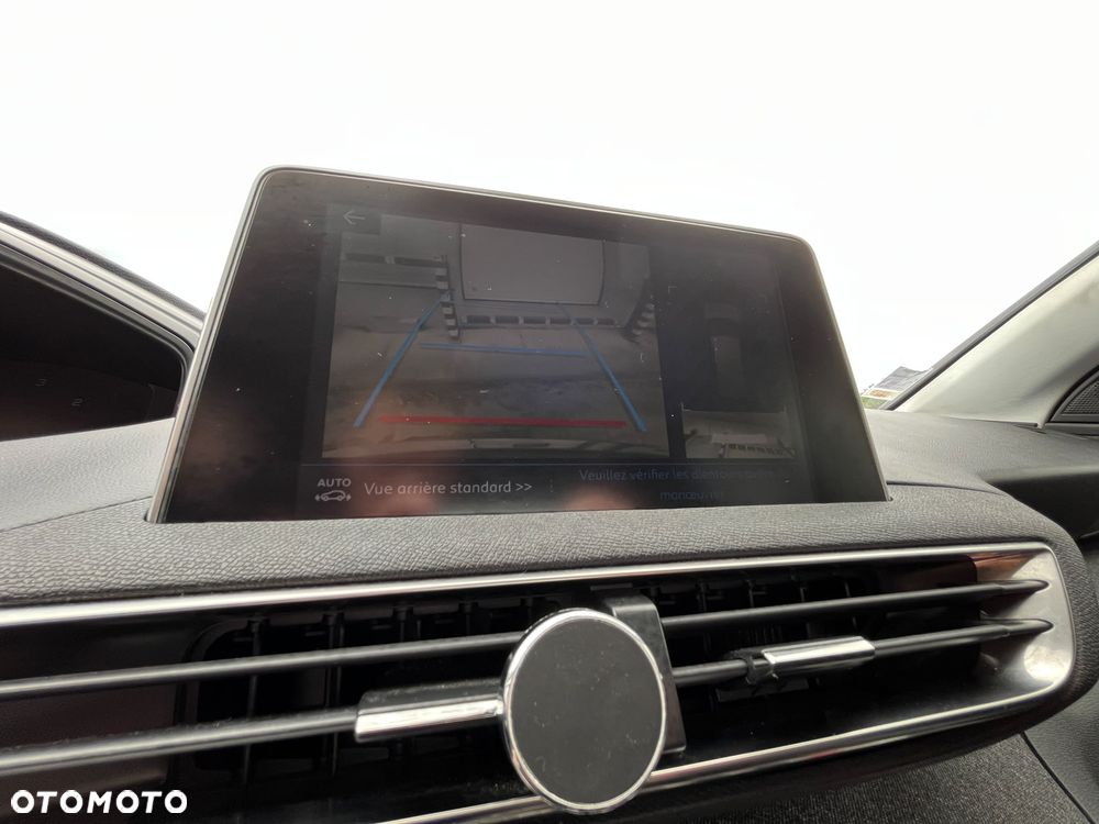 Peugeot 3008 BlueHDi 130 Stop & Start EAT8 Allure - 26