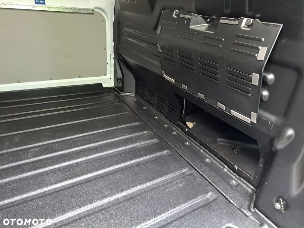 Ford Transit Custom - 27