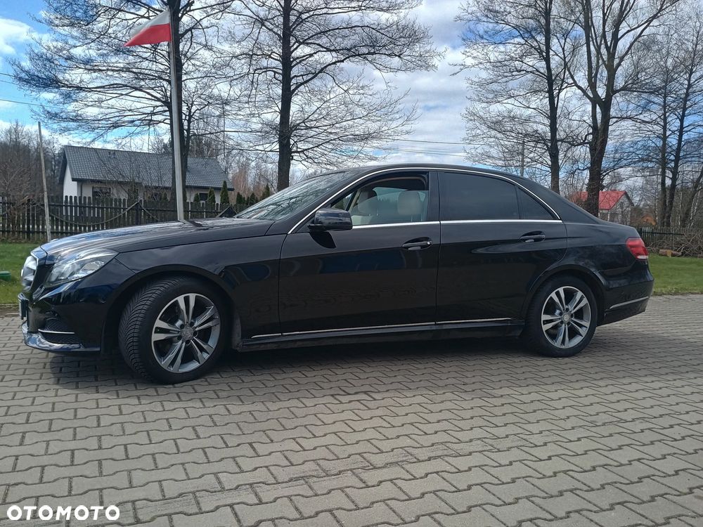 Mercedes-Benz Klasa E 220 BlueTEC BlueEFFICIENCY Edition - 4
