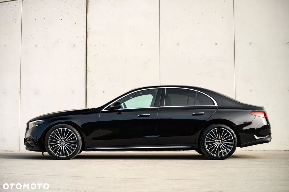 Mercedes-Benz E-Class 2023 photo 5