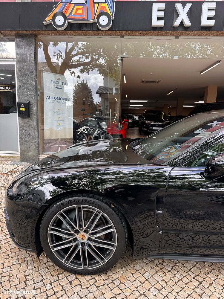Porsche Panamera 4 S - 22