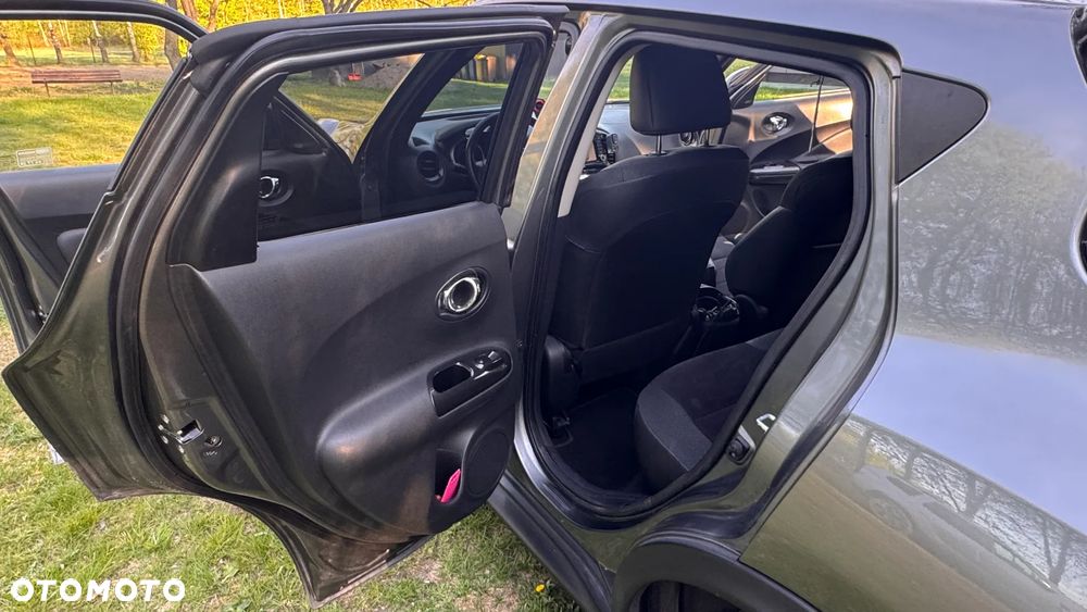 Nissan Juke 1.6 Acenta Xtronic - 17