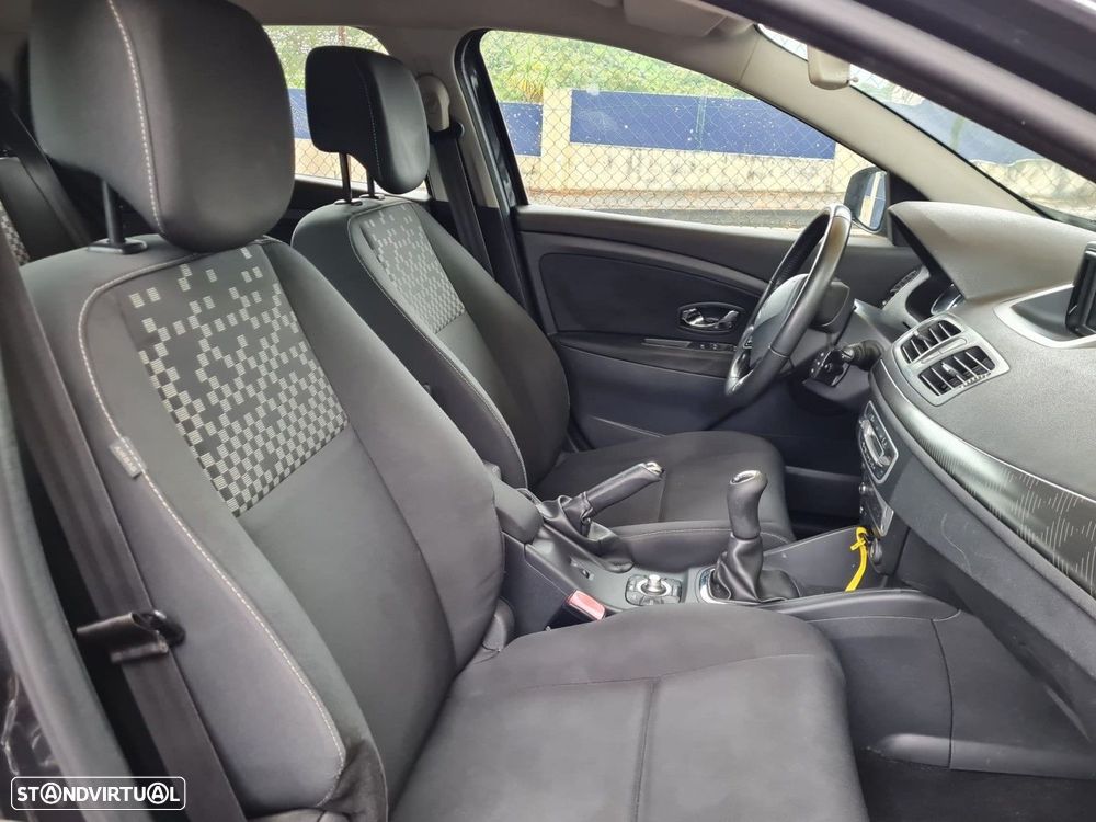 Renault Mégane 1.5 dCi Dynamique CO2 Champion - 8