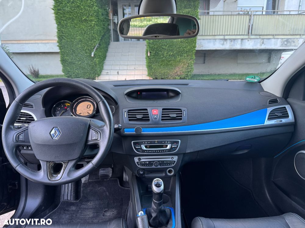 Renault Megane 1.9dCi Privilege - 10