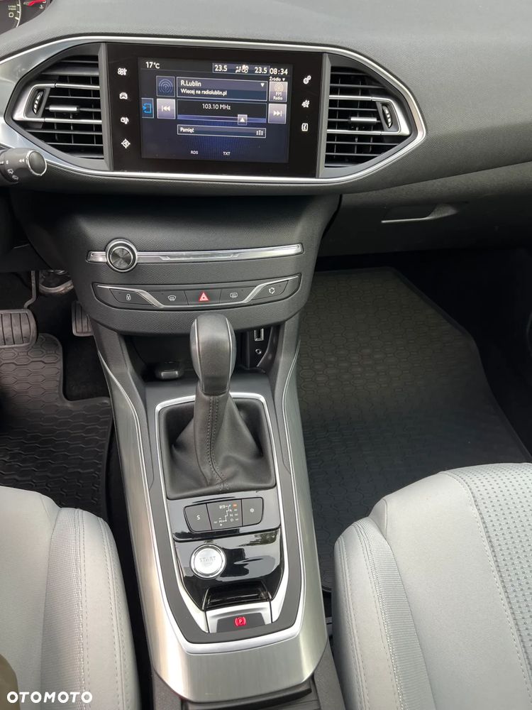 Peugeot 308 1.6 BlueHDi Allure S&S EAT6 - 11