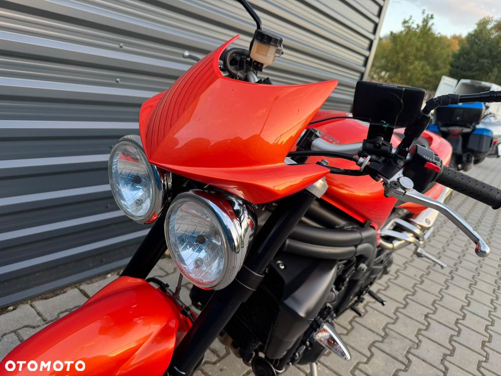 Triumph Speed Triple - 10