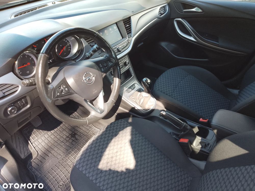 Opel Astra 1.2 T Edition S&S - 15