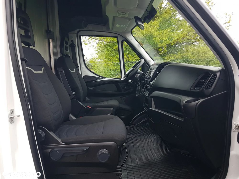 Iveco DAILY KONTENER NISKOPODŁOGOWY 4,44x2,23x2,42 SKLEP FOODTRUCK BAR KLIMA KONIOWÓZ KAMPER - 22