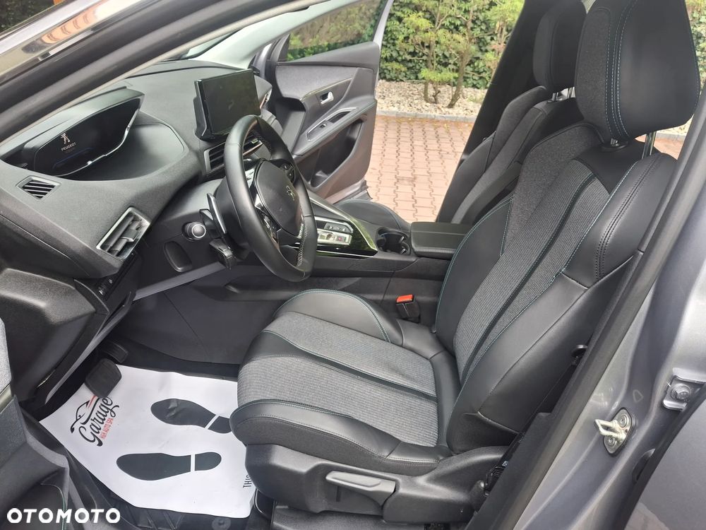 Peugeot 3008 PureTech 130 Stop & Start GPF EAT8 Allure - 10